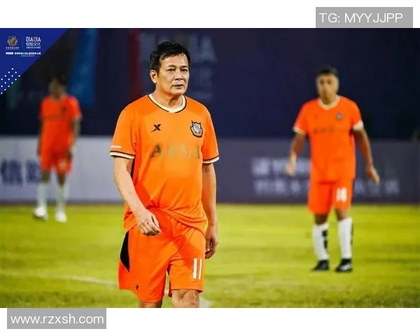 香港足球明星的足迹探寻：他们在香港的热爱与成就之地